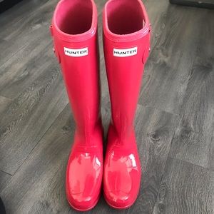 NEW Hunter Original  tall gloss rainboot red
